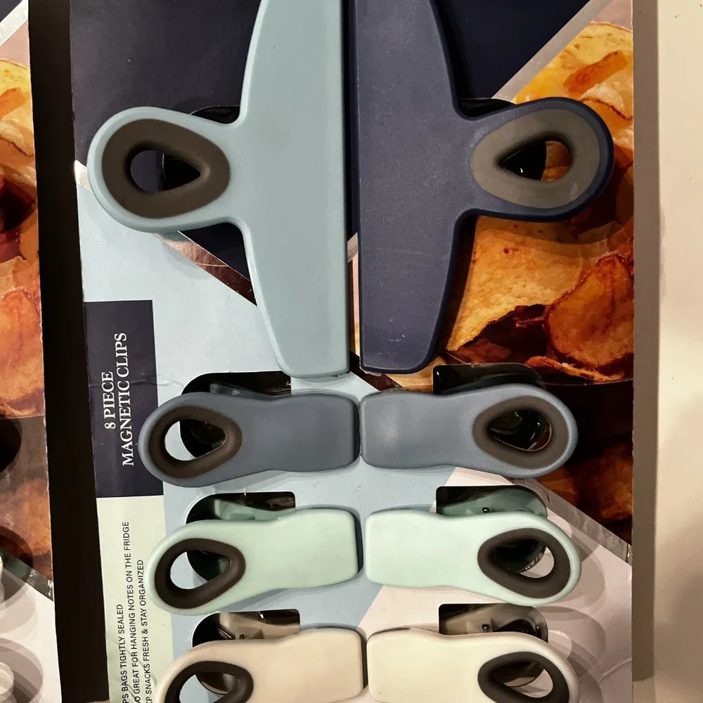 CWC Cook with Color magnetic chip